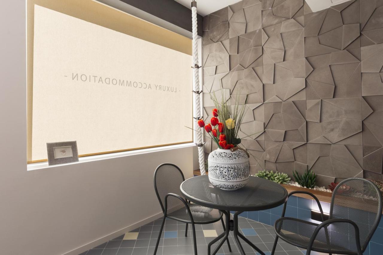 Charming Luxurious Flat With Garage By Host Wise Apartamento Porto Exterior foto