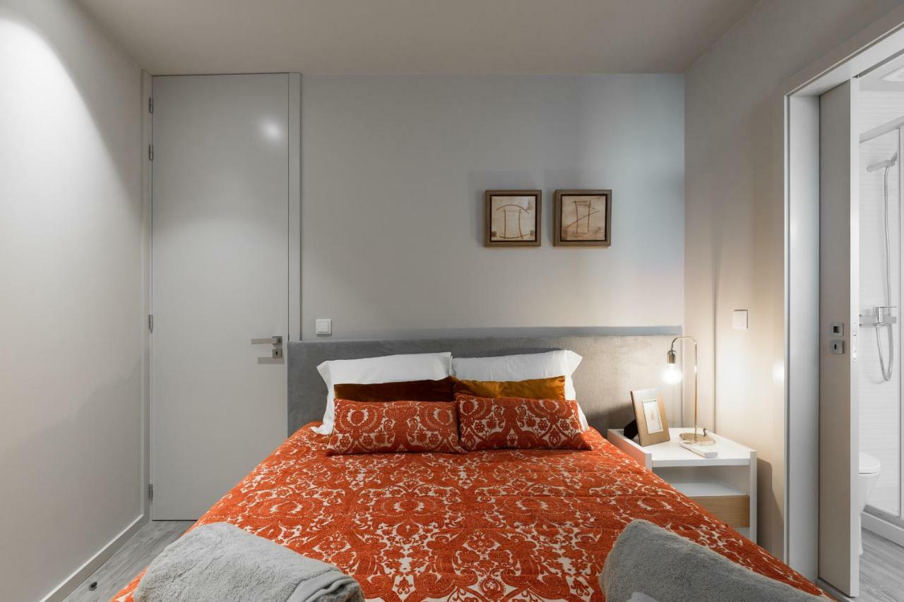 Charming Luxurious Flat With Garage By Host Wise Apartamento Porto Exterior foto